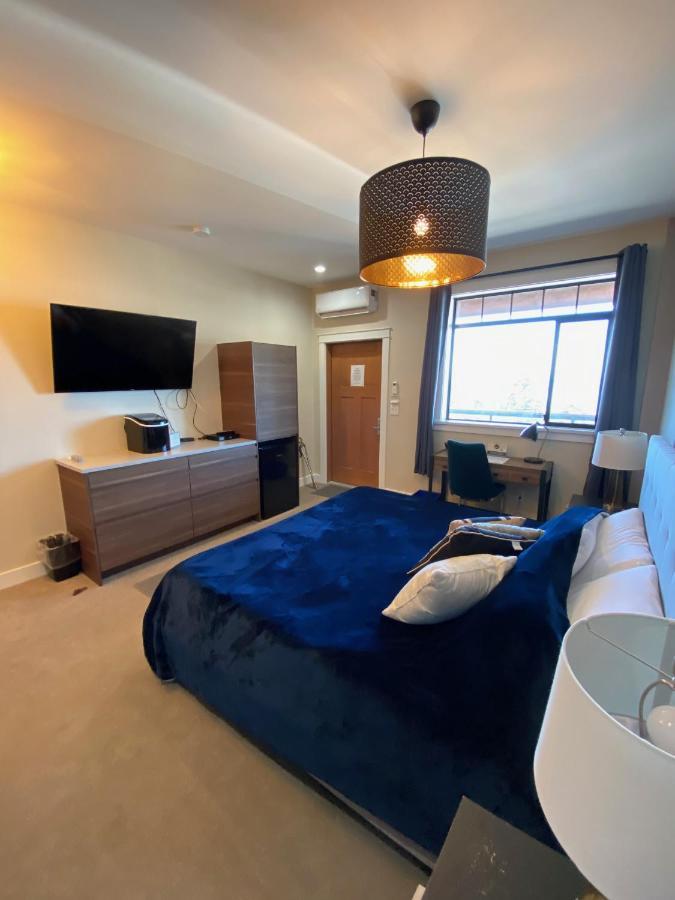 פאוול ריבר Beyond Bliss Suites & Spa מראה חיצוני תמונה