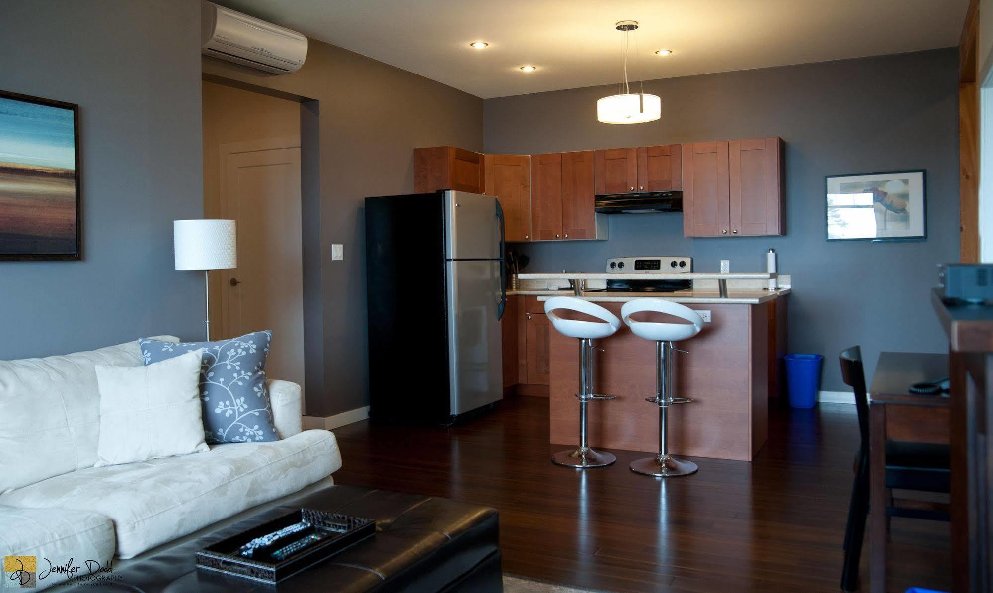 פאוול ריבר Beyond Bliss Suites & Spa מראה חיצוני תמונה